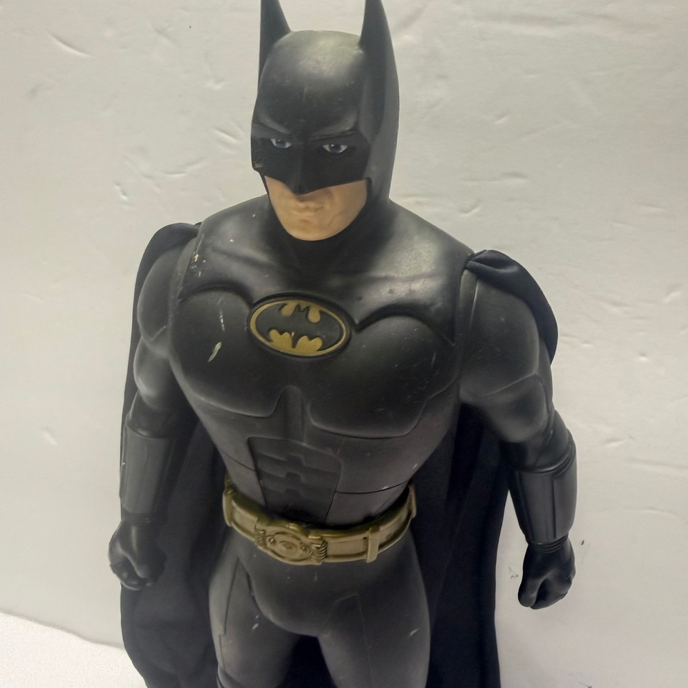 Vtg DC Comics Michael Keaton Batman Action Figure 14" Black 1992 Large Scale Toy